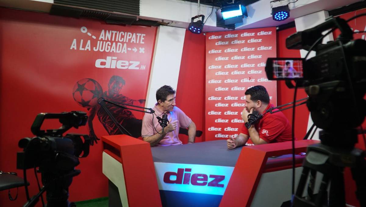 Héctor Vargas conversó con el periodista Gustavo Roca.