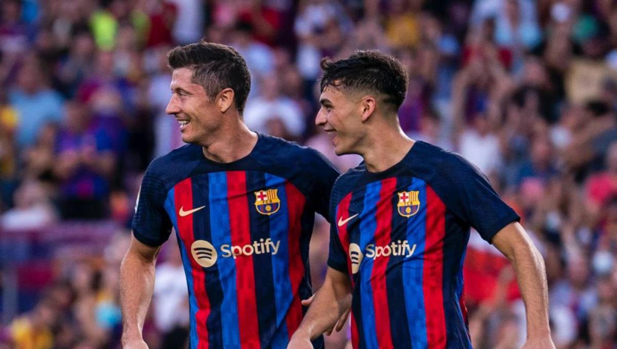 Barcelona golea al Valladolid en exhibición de Lewandowski y comienza a meter miedo