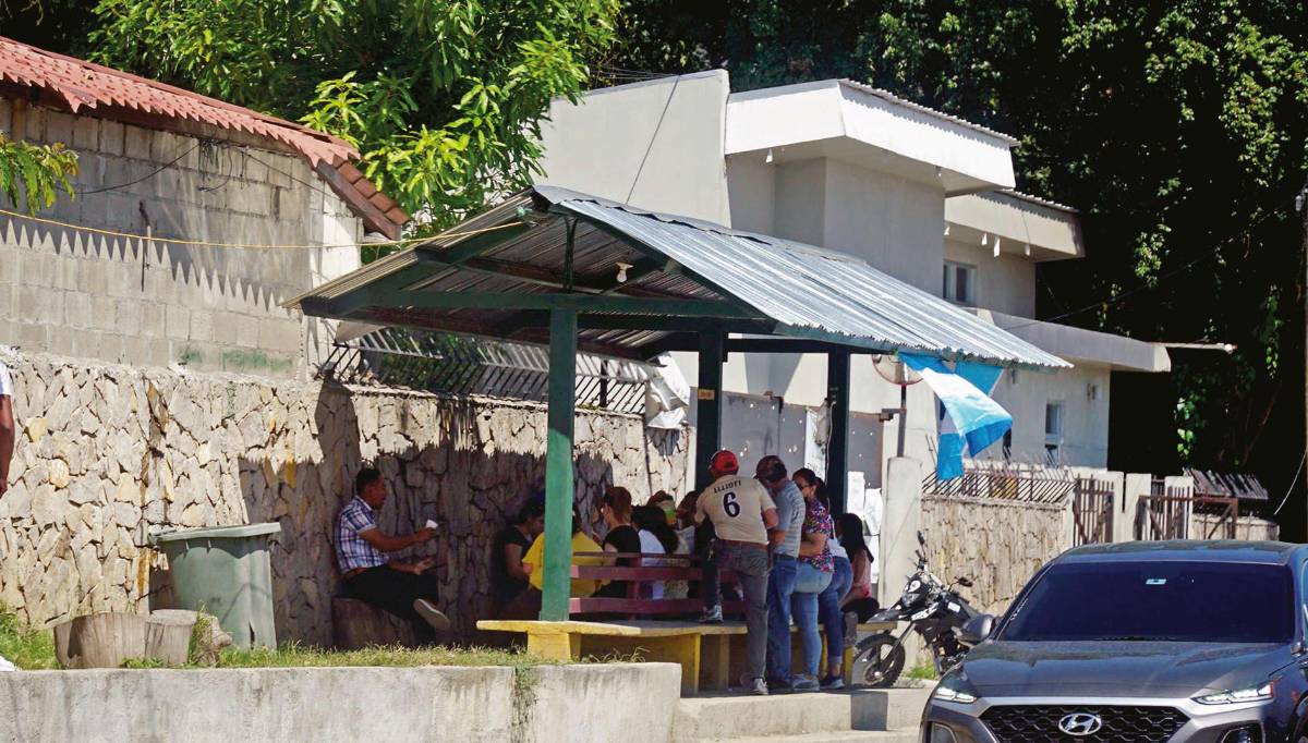 Policía investiga asesinato de dos hombres en San Pedro Sula