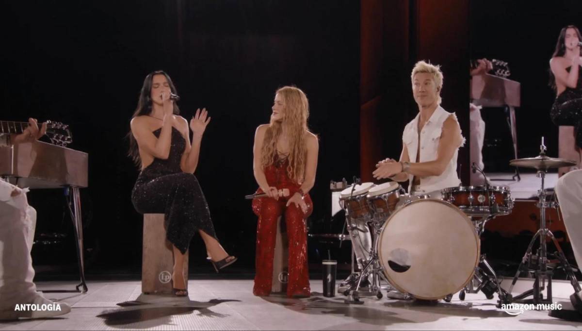 Dua Lipa sorprende a Shakira en Madrid y juntas cantan Antología