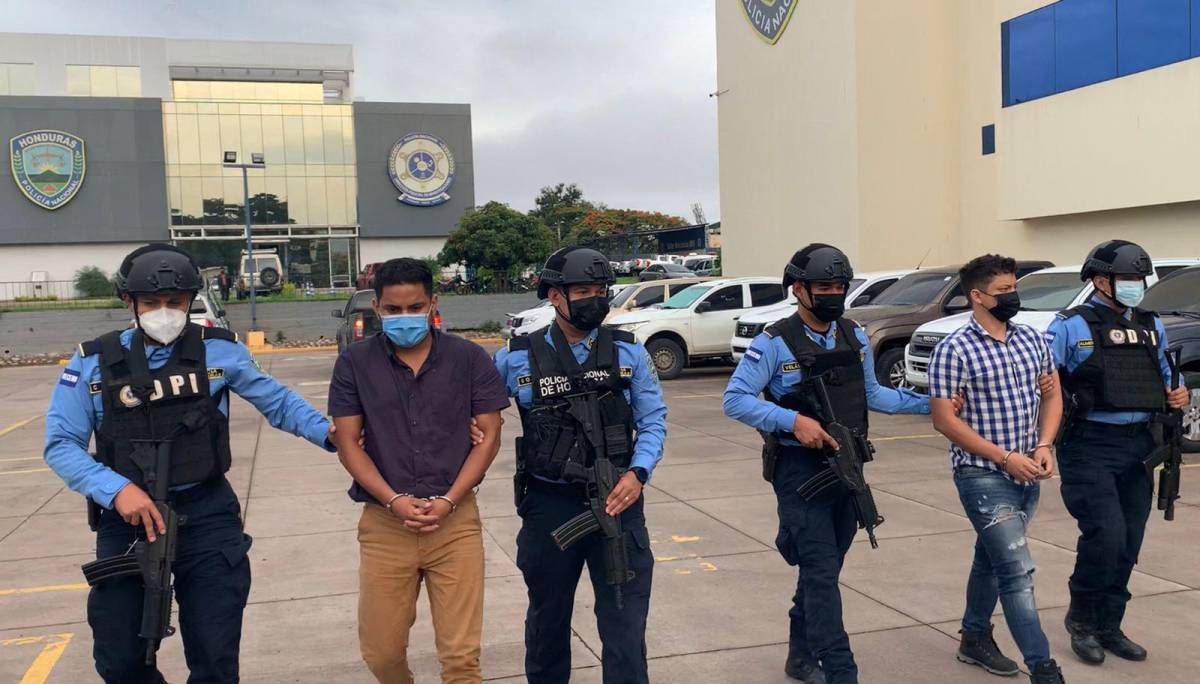 Capturan a exoficial de la Fuerza Aérea, supuesto cabecilla de una banda de secuestradores