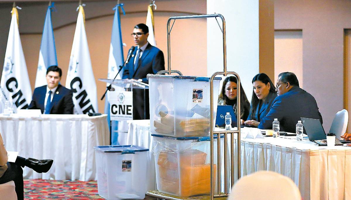 Desconfianza en participación de Smartmatic para el Trep