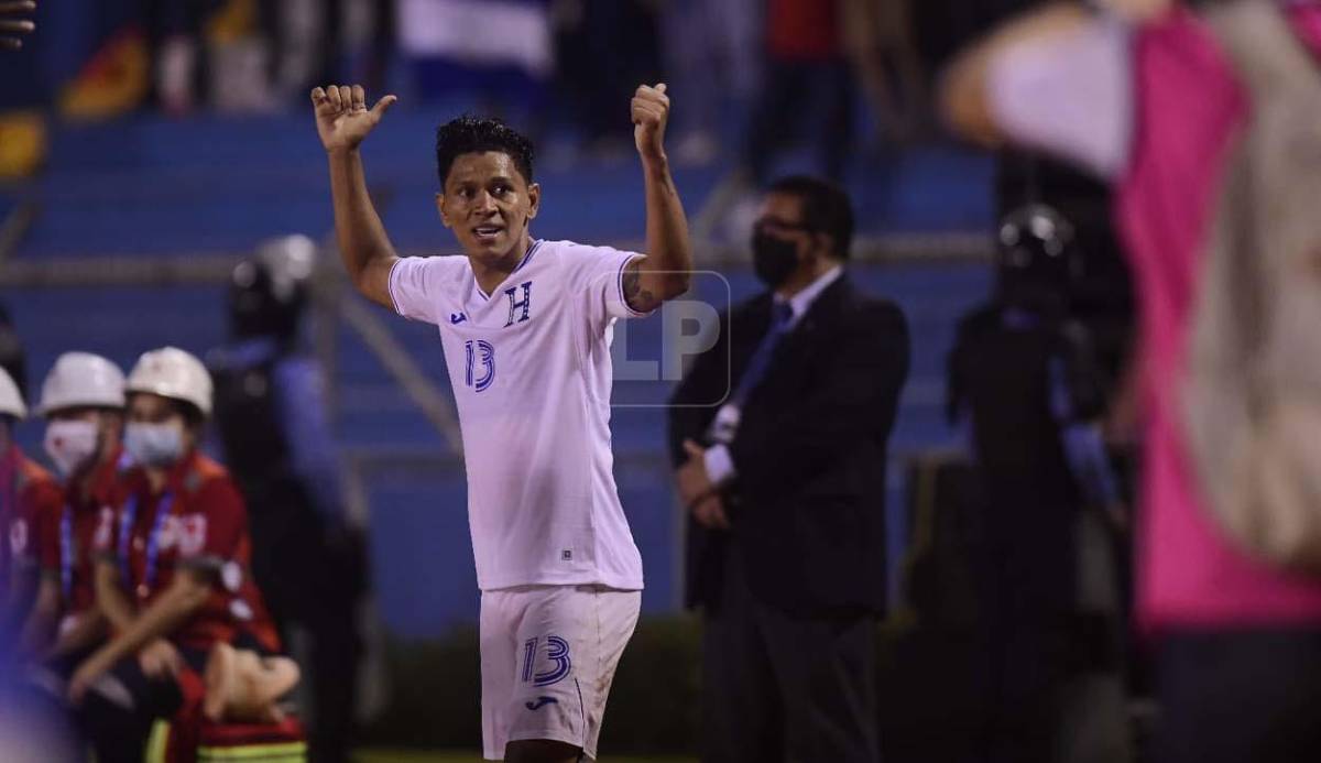 Bryan Moya expresó su tristeza por la selección y se pronunció sobre su futuro