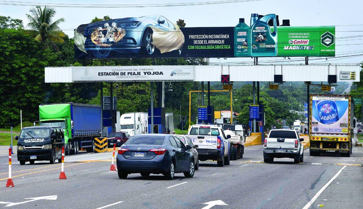 De acuerdo con el contrato, se debe construir en la zona de Caracol, Potrerillos. En 20 días se han dejado de cobrar siete millones de lempiras en el peaje de Yojoa.