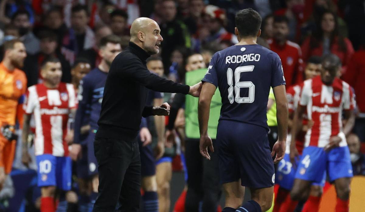 Pep Guardiola y su Manchester City se enfrentará en semifinales al Real Madrid. Foto EFE.