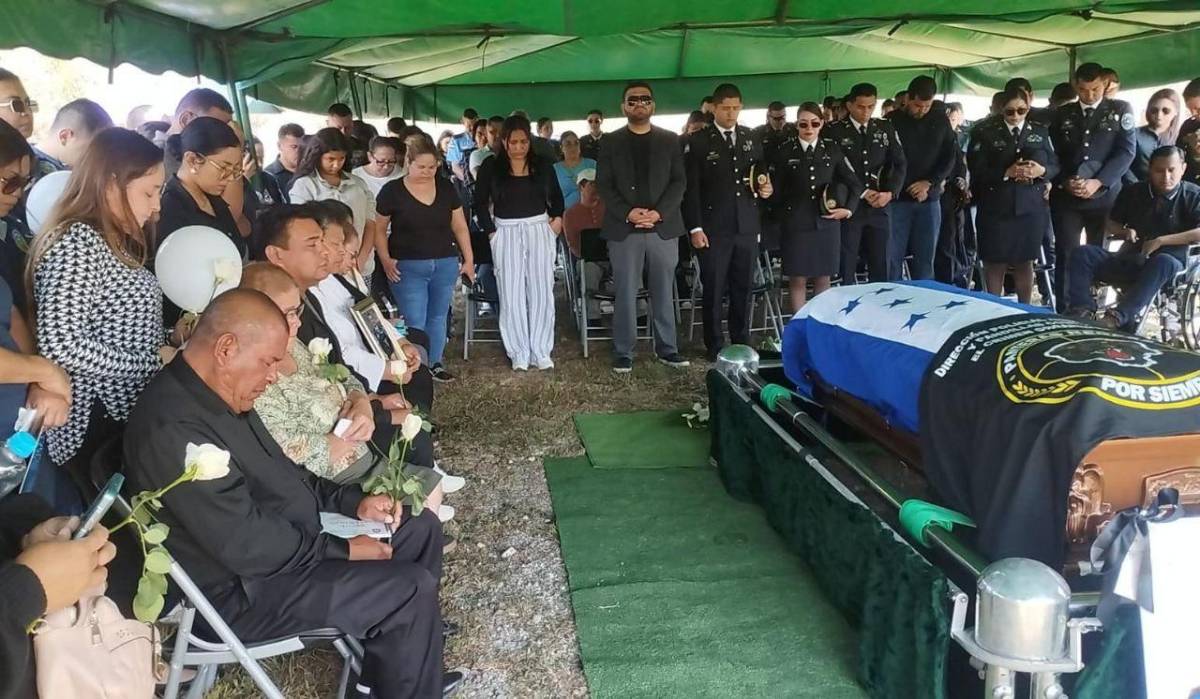 Mi hijo “cayó en una trampa”: padre del comisario Lester Amador asesinado en Corinto