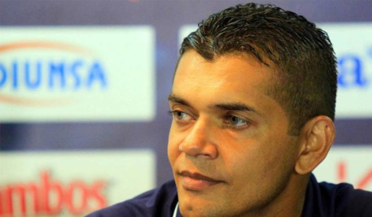 ¡Sorpresa! Amado Guevara recibe oportunidad en los banquillos en EUA