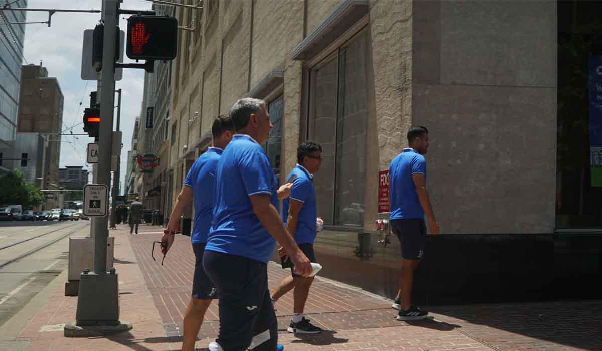 Diego Vázquez junto a su cuerpo técnico se relajaron este jueves.