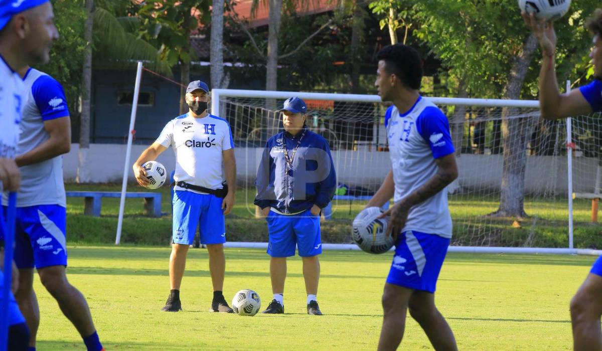 “Bolillo” Gómez buscará en Panamá su primer triunfo como seleccionador de Honduras.