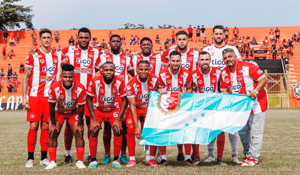 Vida comienza la barrida y confirma su primera baja para el Clausura