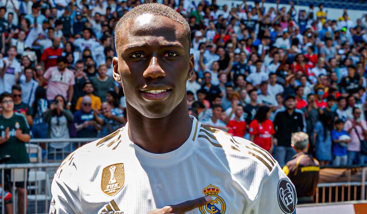 Ferlan Mendy se unió al Real Madrid en el 2019.