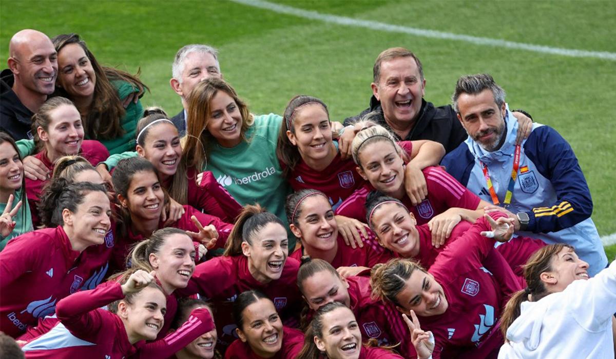 Selección Femenina de España: Despiden al DT que fue campeón del mundo