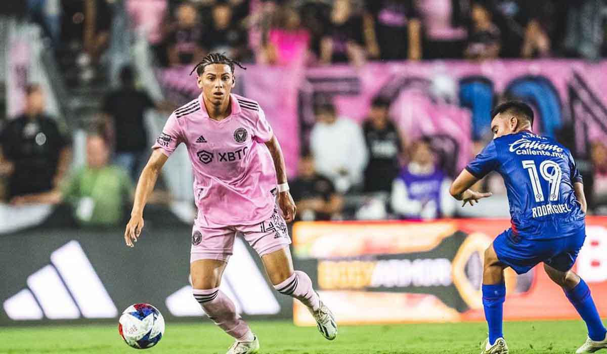 El hondureño David Ruiz fue titular en el duelo Inter Miami vs Cruz Azul y fue reemplazado por Busquets.