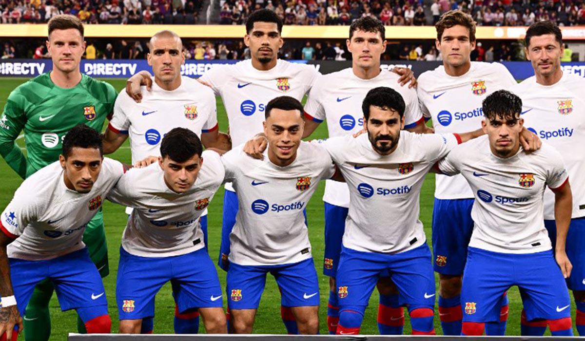 El 11 titular del Barcelona que mandó a la cancha Xavi ante el Arsenal.