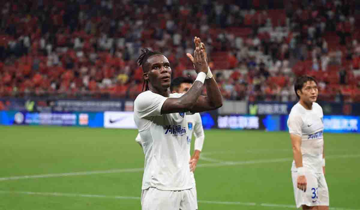 Rubilio Castillo responde a la controversia de indisciplina en la Selección