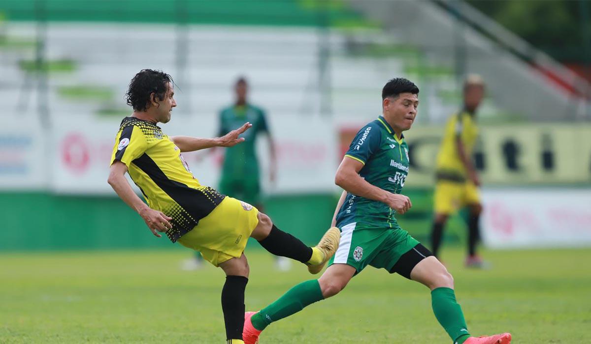Marathón y Génesis de Comayagua protagonizaron partidazo