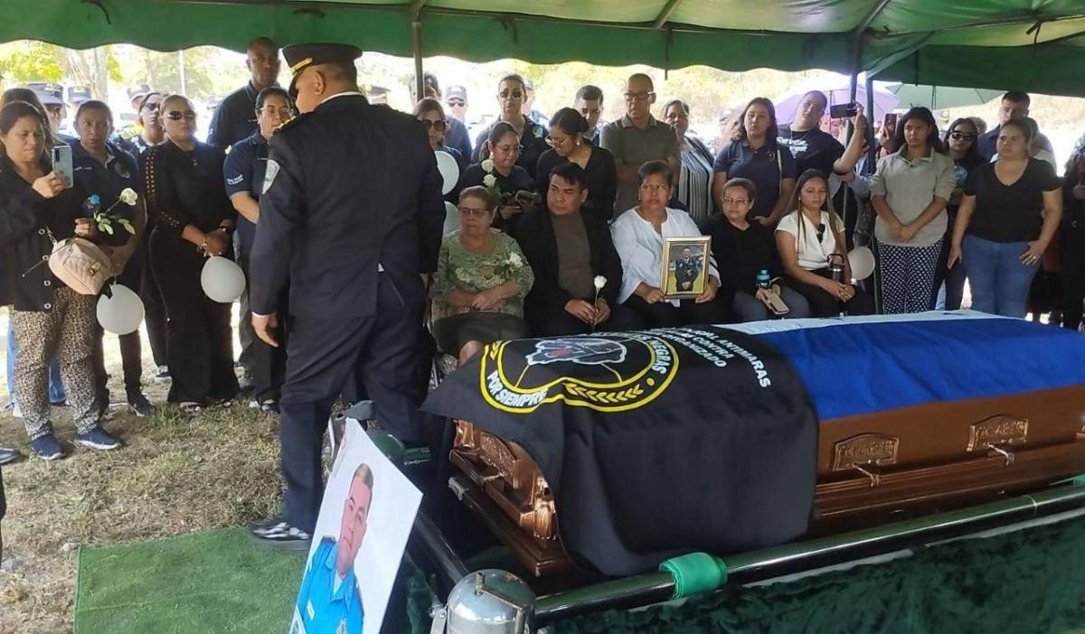 Mi hijo “cayó en una trampa”: padre del comisario Lester Amador asesinado en Corinto