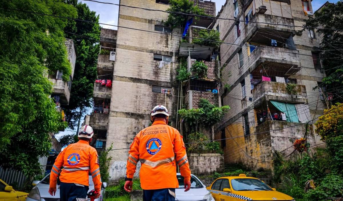 Ocho sismos en El Salvador tras temblor de 6,1 que sacudió buena parte del país