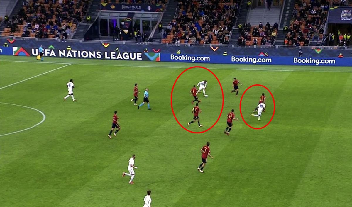 La polémica de la final. Un fuera de juego que ni el VAR vio y terminó en gol de Mbappé para la remontada de Francia.