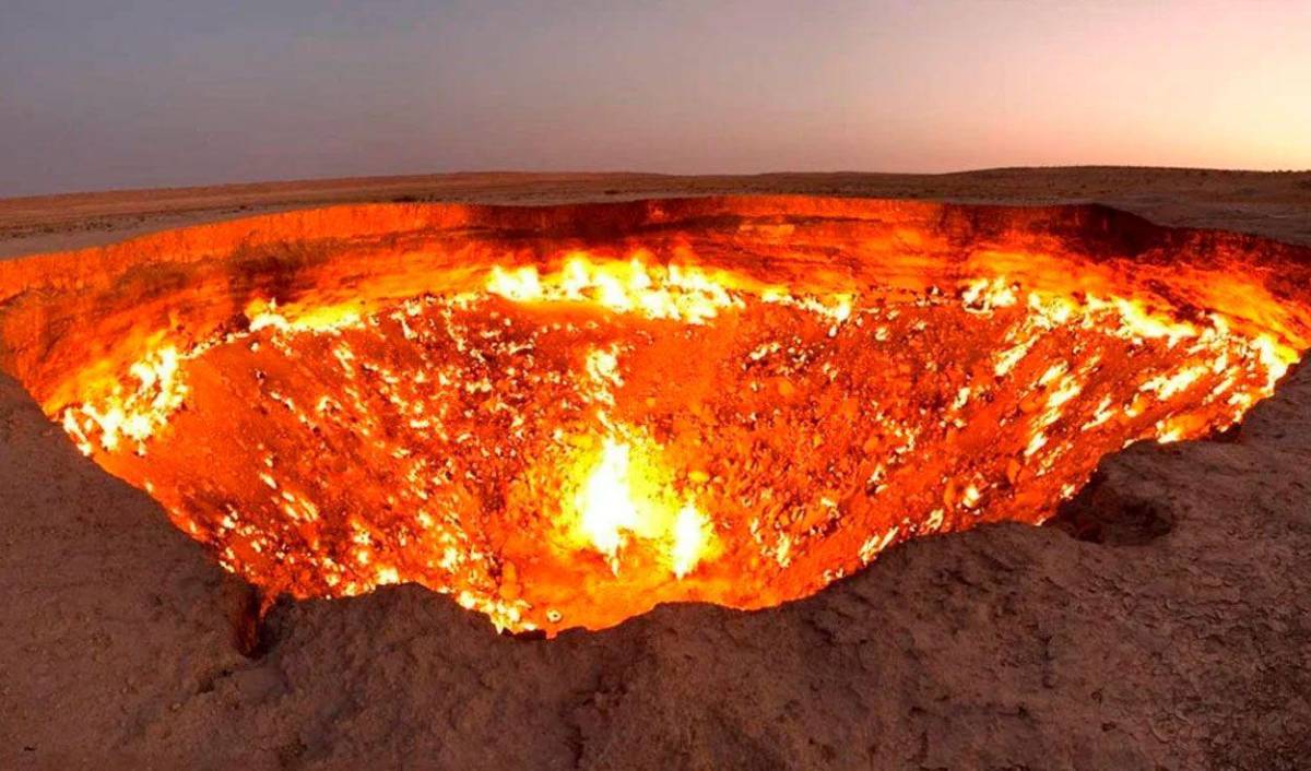 Turkmenistán ordena cerrar las “puertas al infierno” tras medio siglo ardiendo
