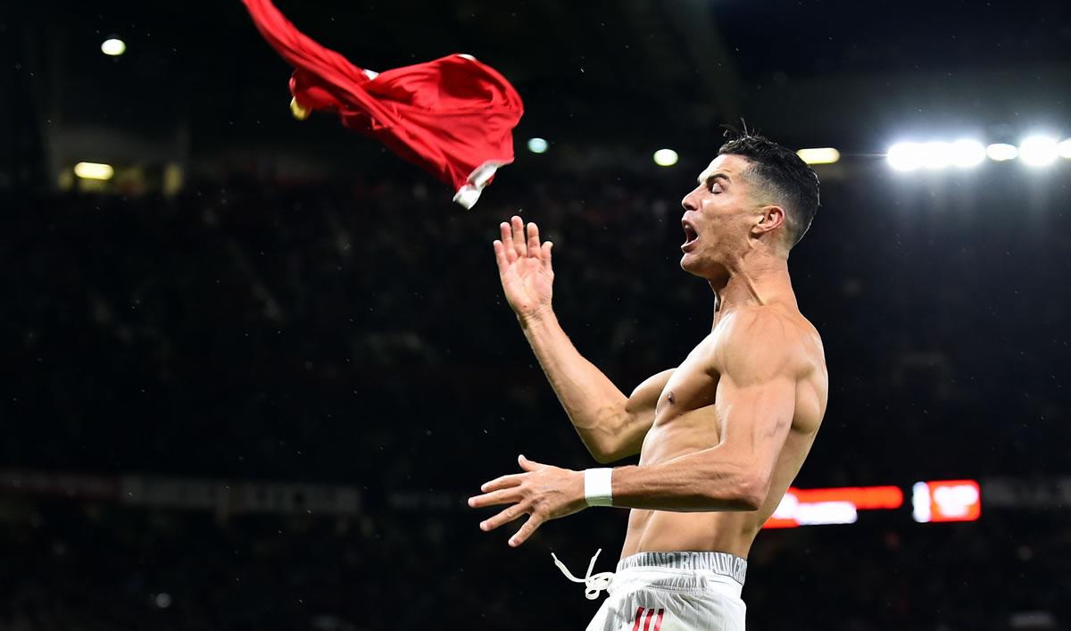 La locura de Cristiano Ronaldo festejando su gol que dio el triunfo al United.