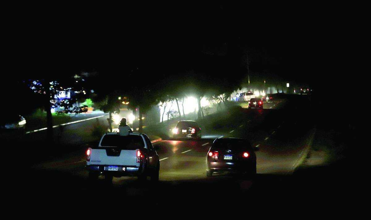 El alumbrado público ha ido teniendo importantes aumentos reflejado en el recibo de energía y el servicio es cada vez peor.