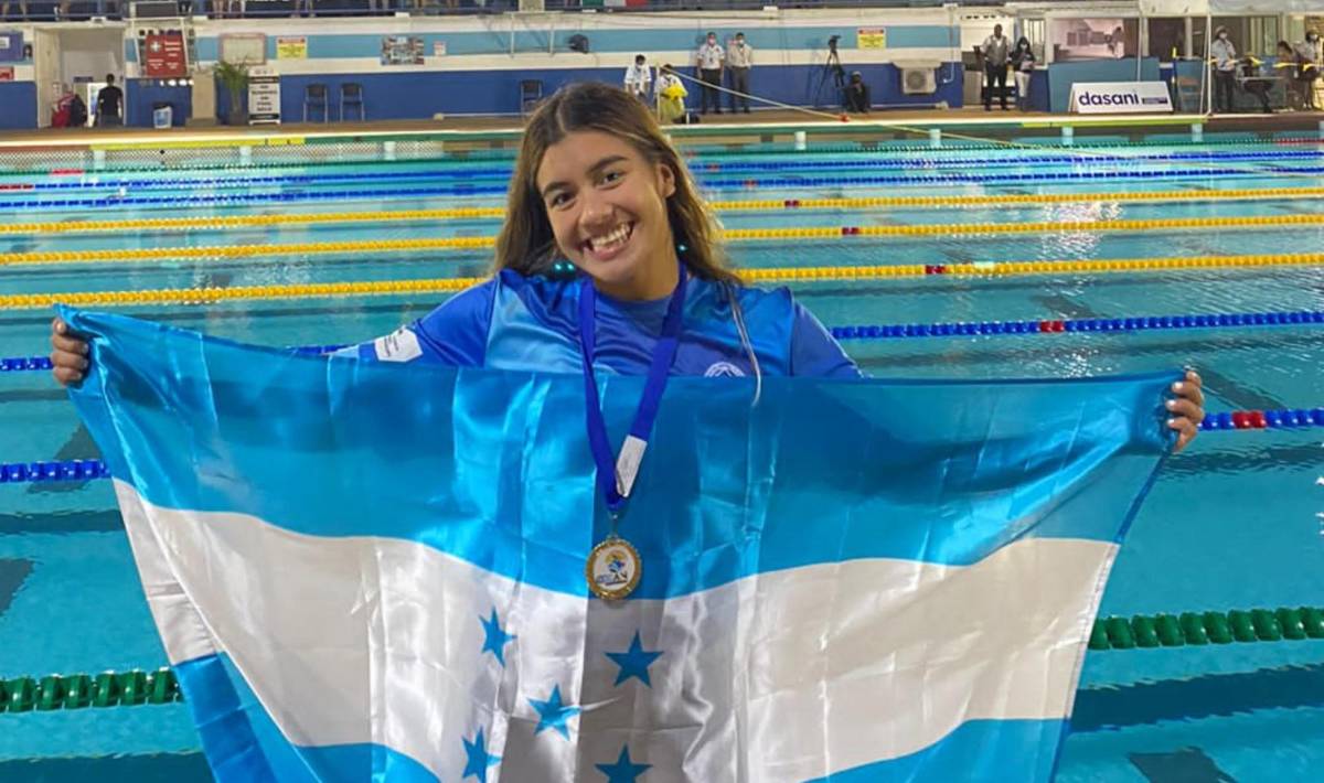 CCCAN: Michell Ramírez vuelve a ganar oro para Honduras al imponerse en los 200 metros mariposa