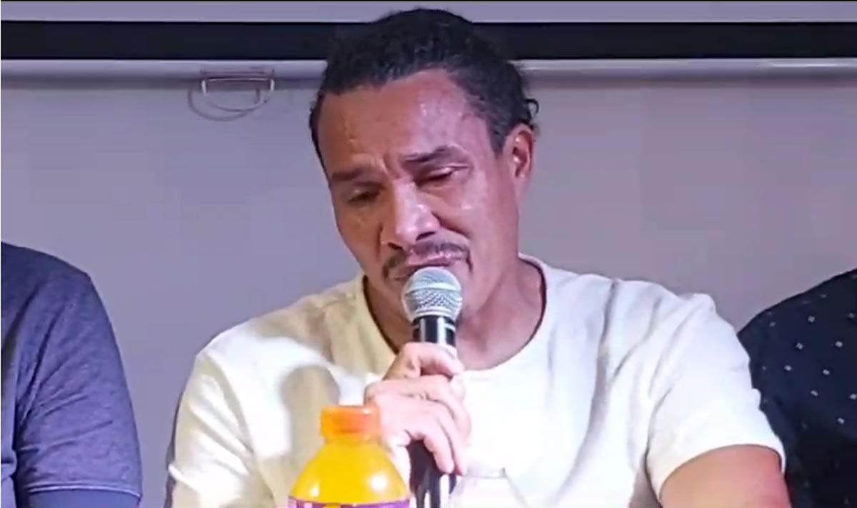 ‘Rambo‘ de León no pudo contener el llanto al recordar los duros momentos que le tocó vivir para llegar a donde llegó en el fútbol.