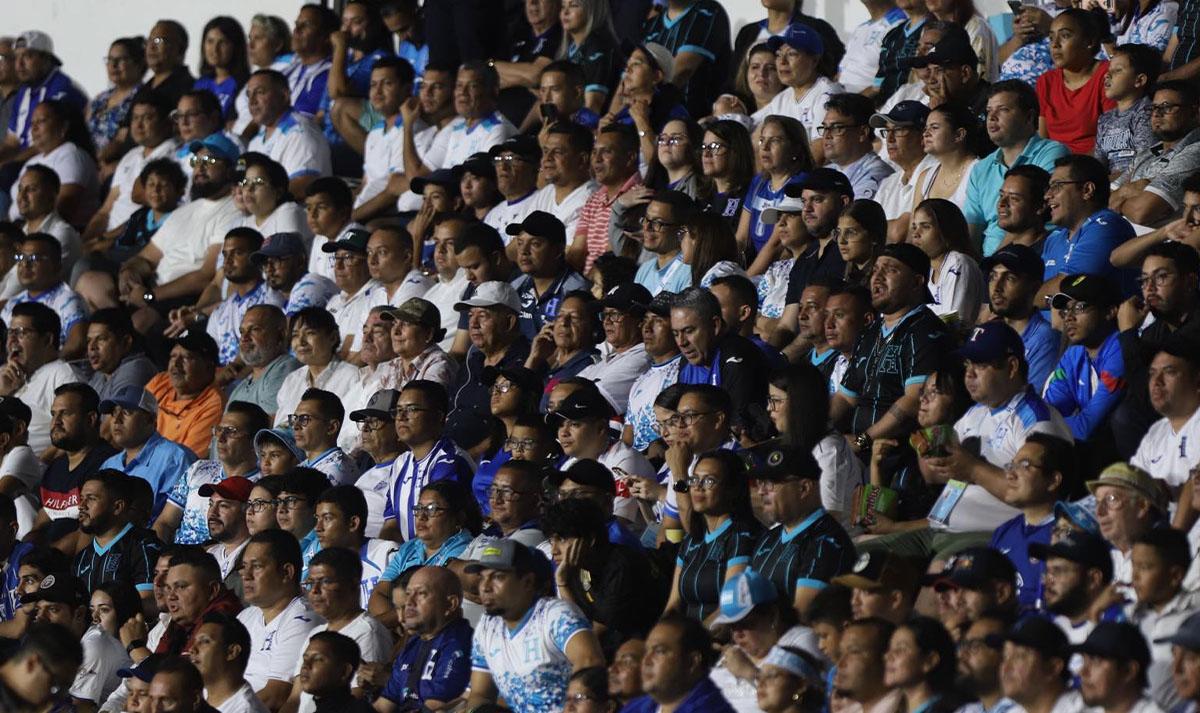 Honduras- México: Agotada la boletería en dos sectores