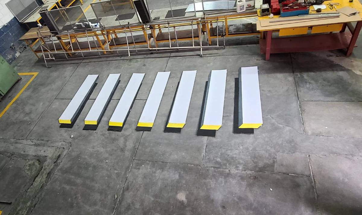 Hondureño crea señales 3D para seguridad peatonal