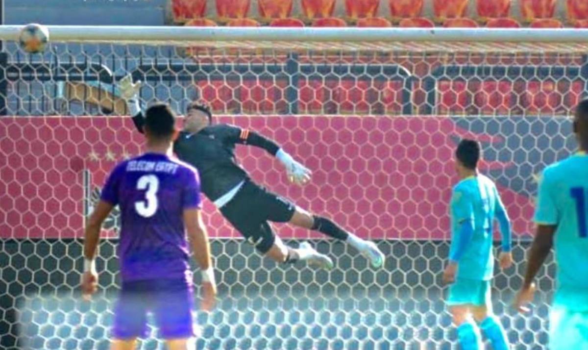 Luto en el fútbol: Muere famoso portero de manera cruel