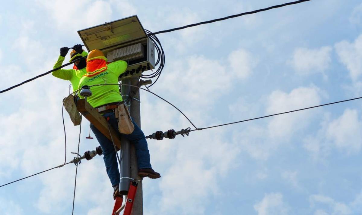 La estatal promete reducir las pérdidas por hurto de energía con esta inversión millonaria.