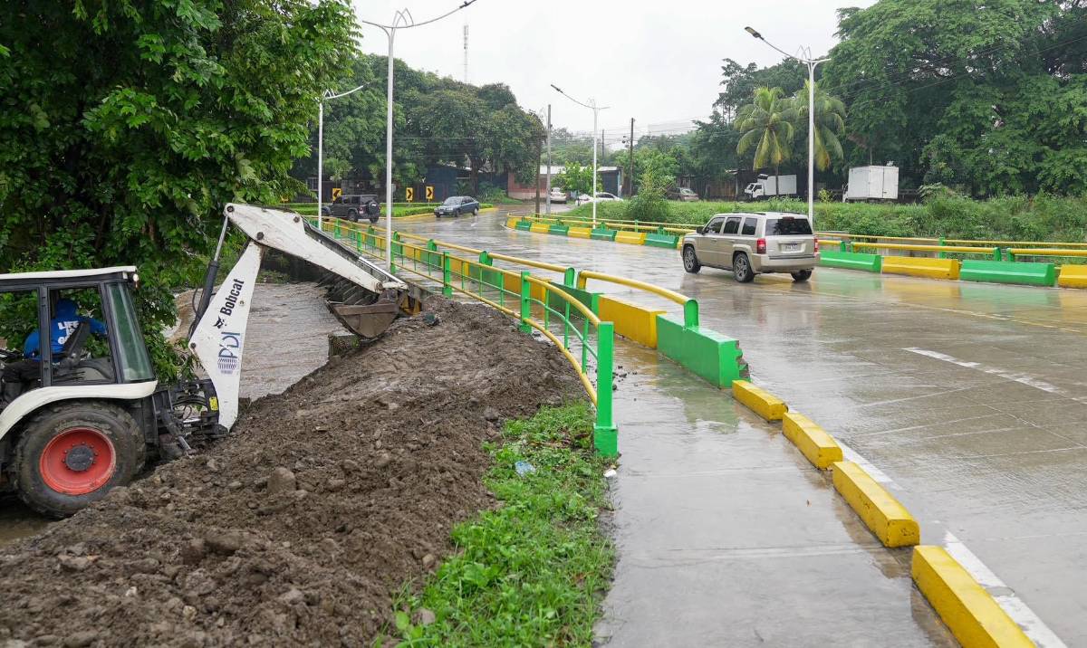 Tormenta Sara pone a prueba los vados de San Pedro Sula