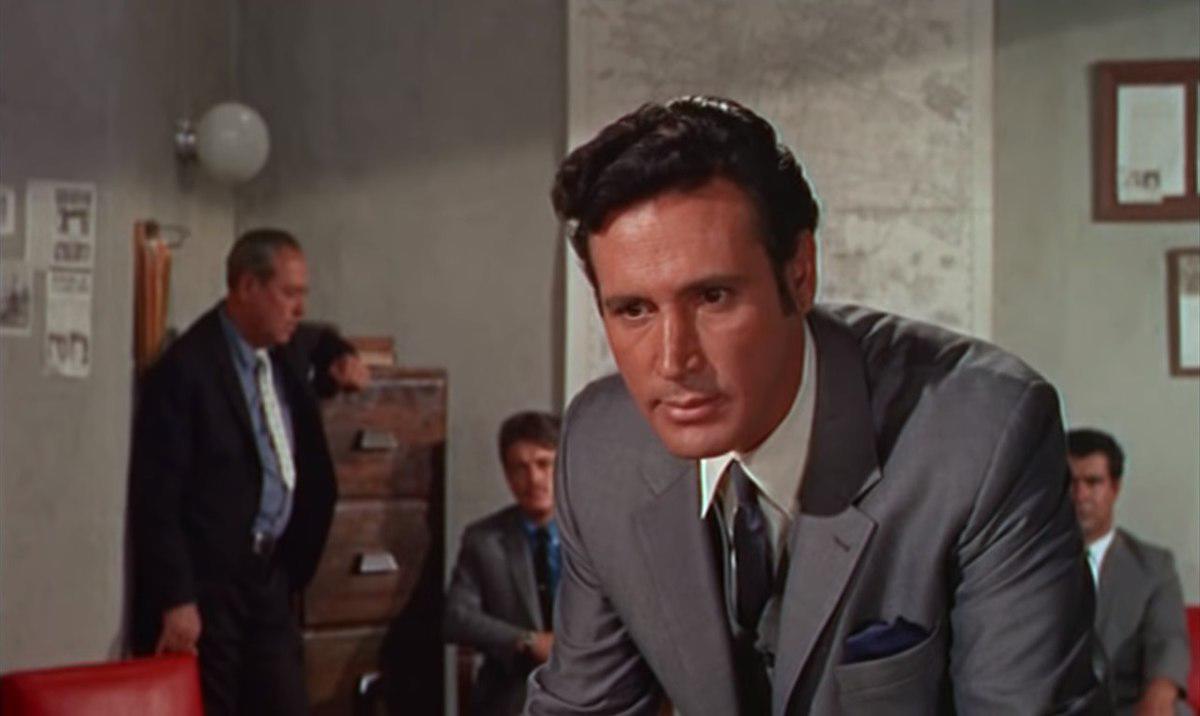 ¿Quién era y de qué murió Armando Silvestre?