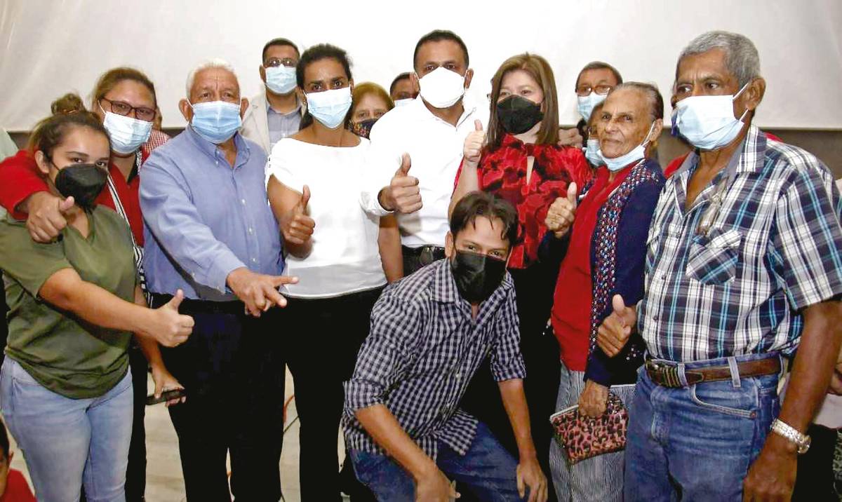 Líderes de Libre regresan al PL para respaldar a “Toñito” Rivera