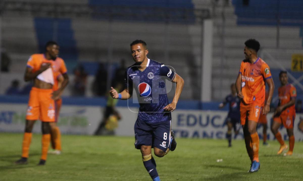 Walter Martínez se hizo presente con gol en el estadio Chelato Uclés.