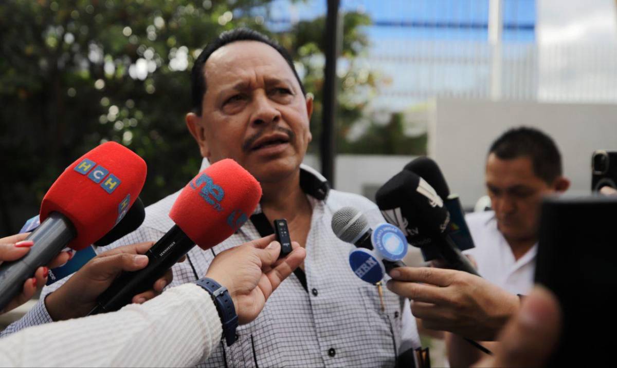 Así fue la llegada de ministros a Casa Presidencial en sesión clave