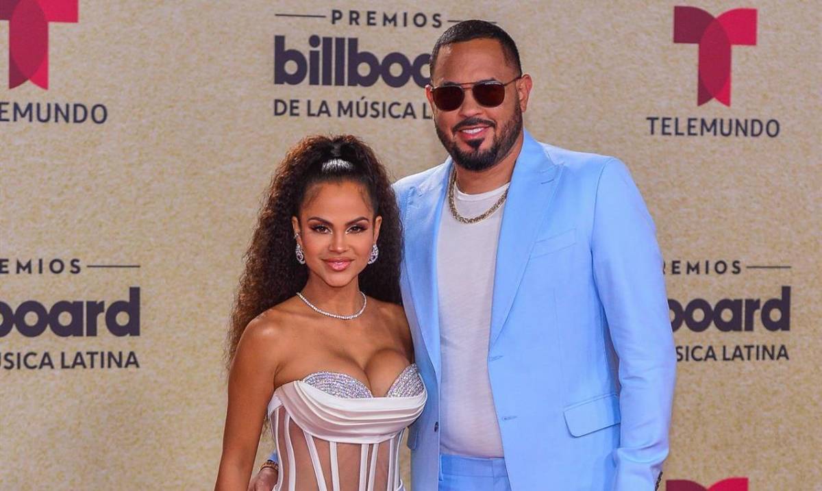 Raphy Pina anuncia que él y Natti Natasha tienen covid-19