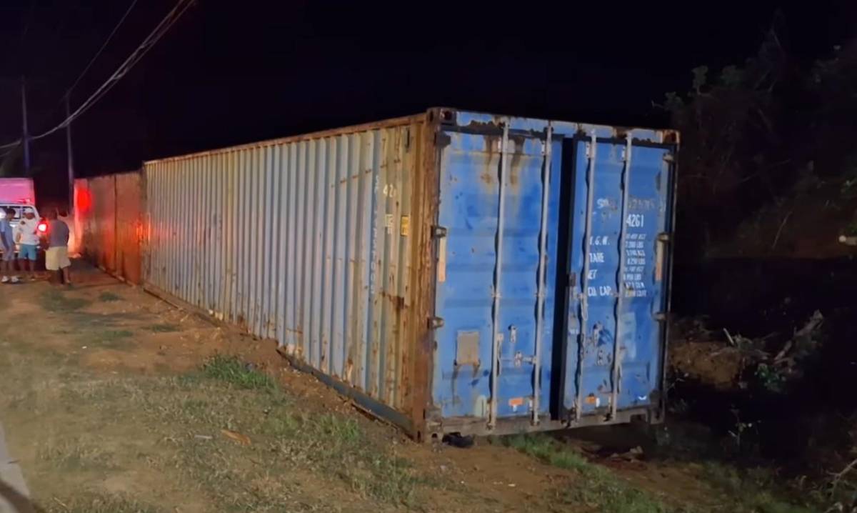 Su padre había dicho no: Angie volvía de fiesta cuando se estrelló en Roatán