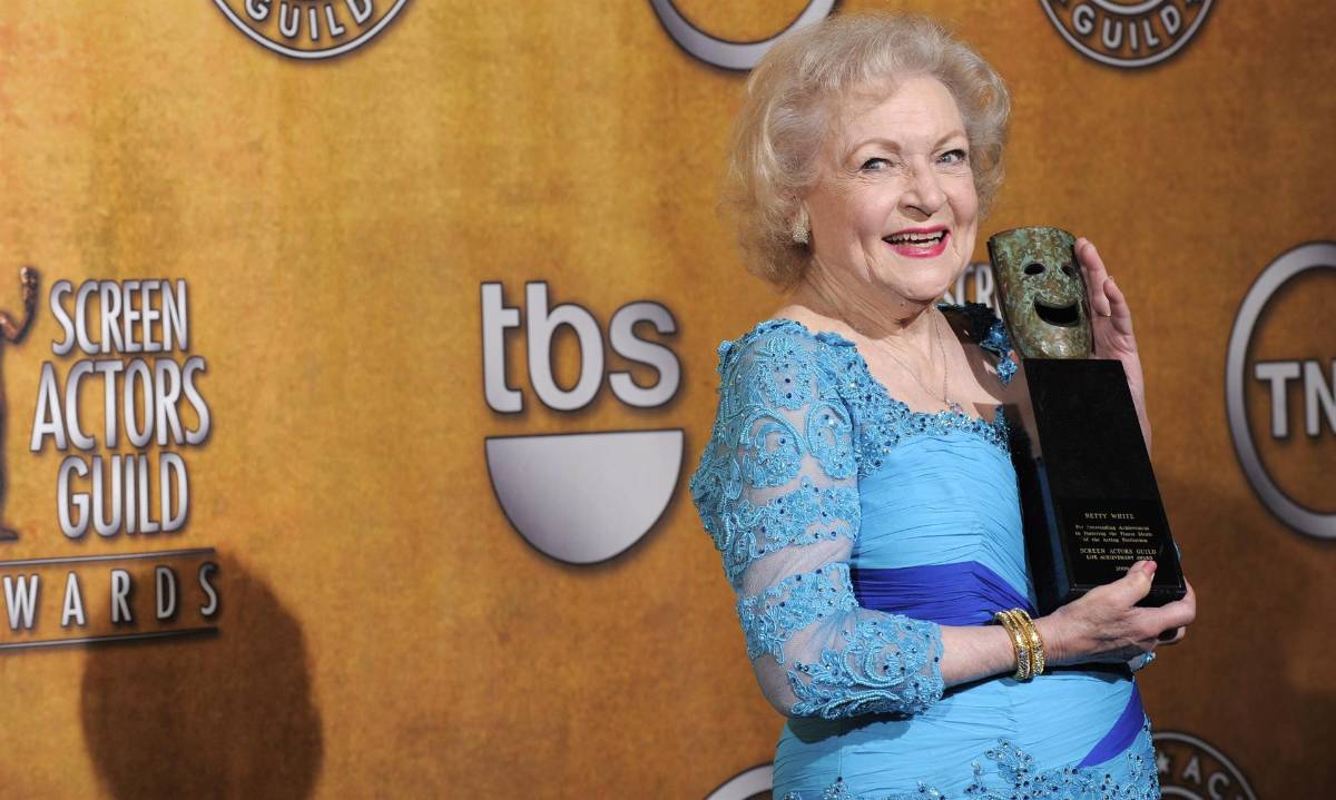 Revelan la causa de la muerte de la actriz Betty White
