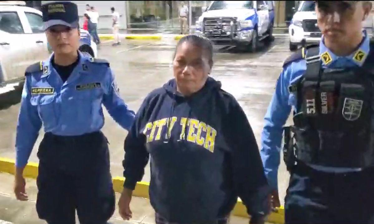 Capturan a “La Chabela”, acusada por muerte de dos hermanas en SPS