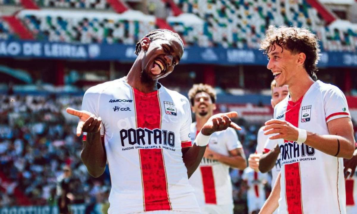 ¿Cuántos anotó el hondureño? Equipo de Bryan Róchez receta paliza de 12-0