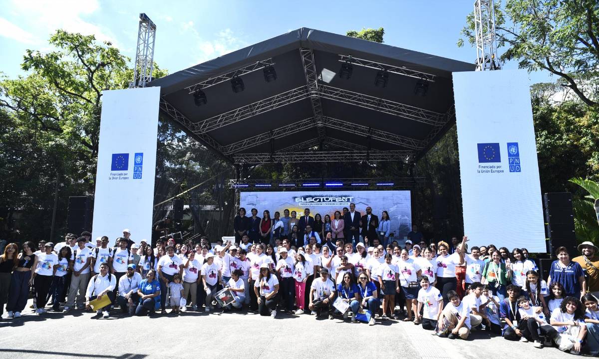 Entre música y deporte promueven la participación de jóvenes en democracia
