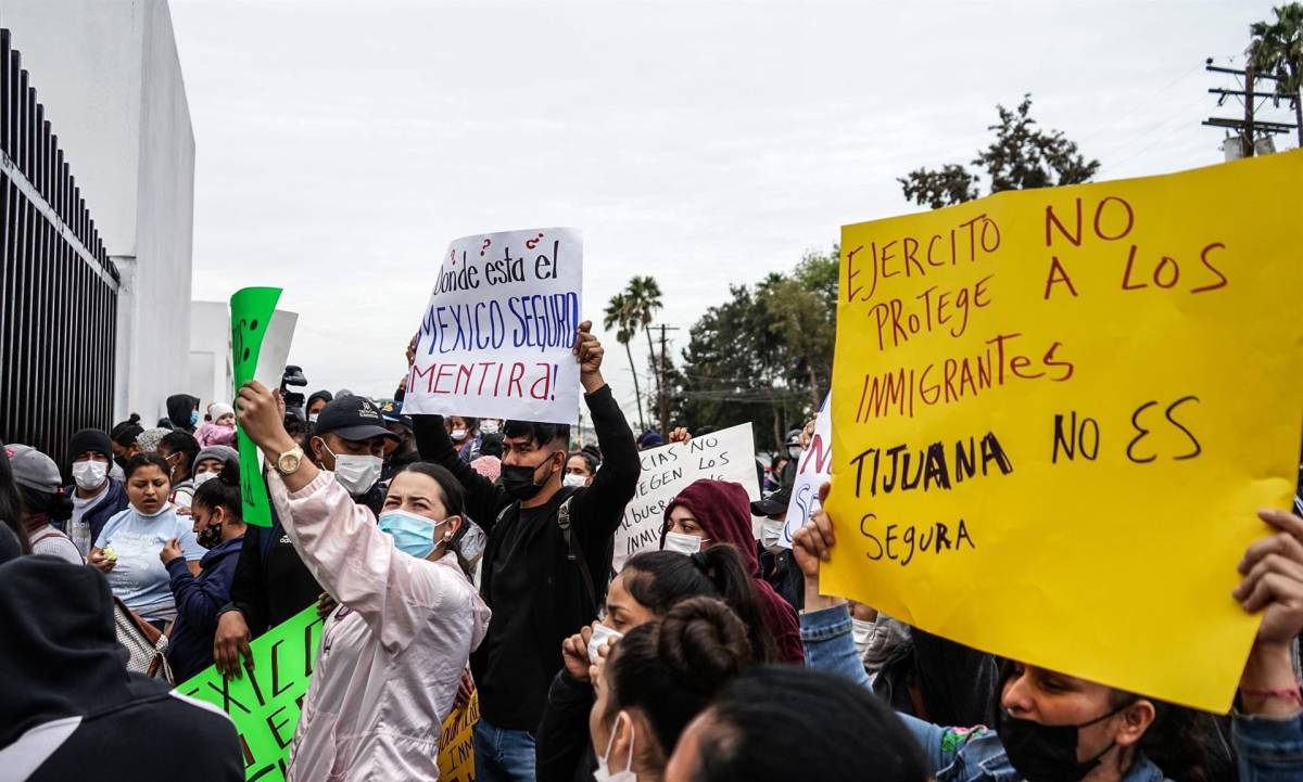 “Tijuana no es segura”, denuncian migrantes tras recibir amenazas de narcos.
