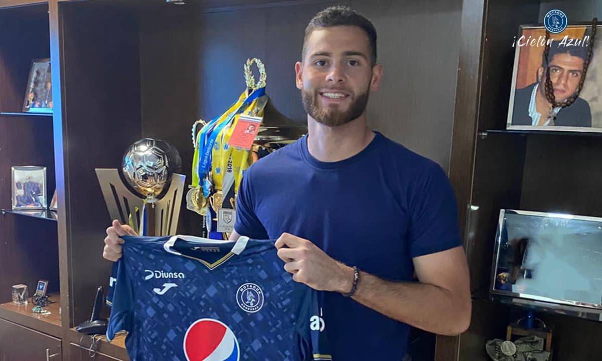 Motagua hace oficial el fichaje del portero Enrique Facussé