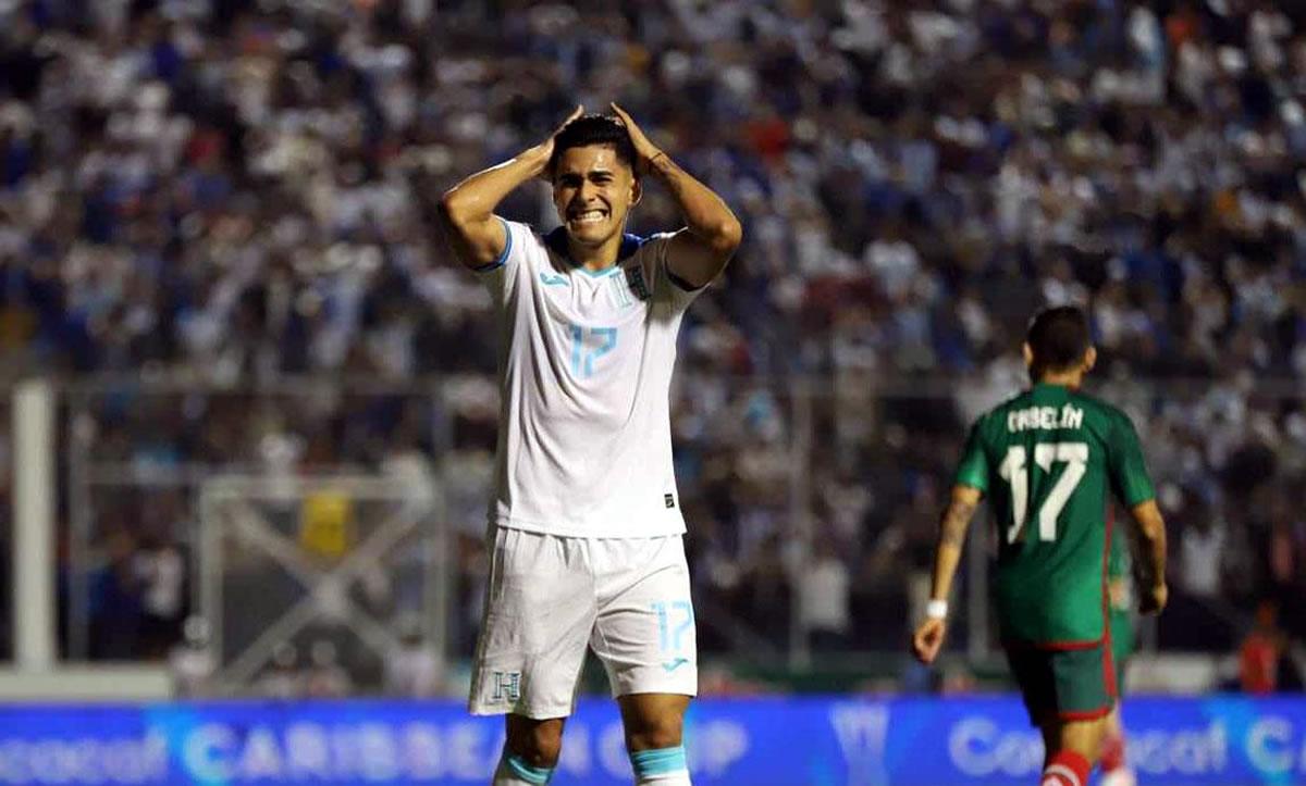 Luis Palma podría ser baja en la Selección de Honduras ante Costa Rica.
