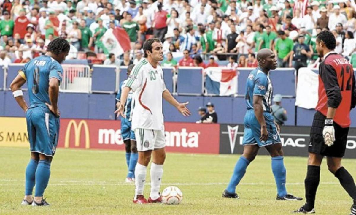 Samuel Caballero revela por qué besó a Cuauhtémoc: Se lo soné en la oreja