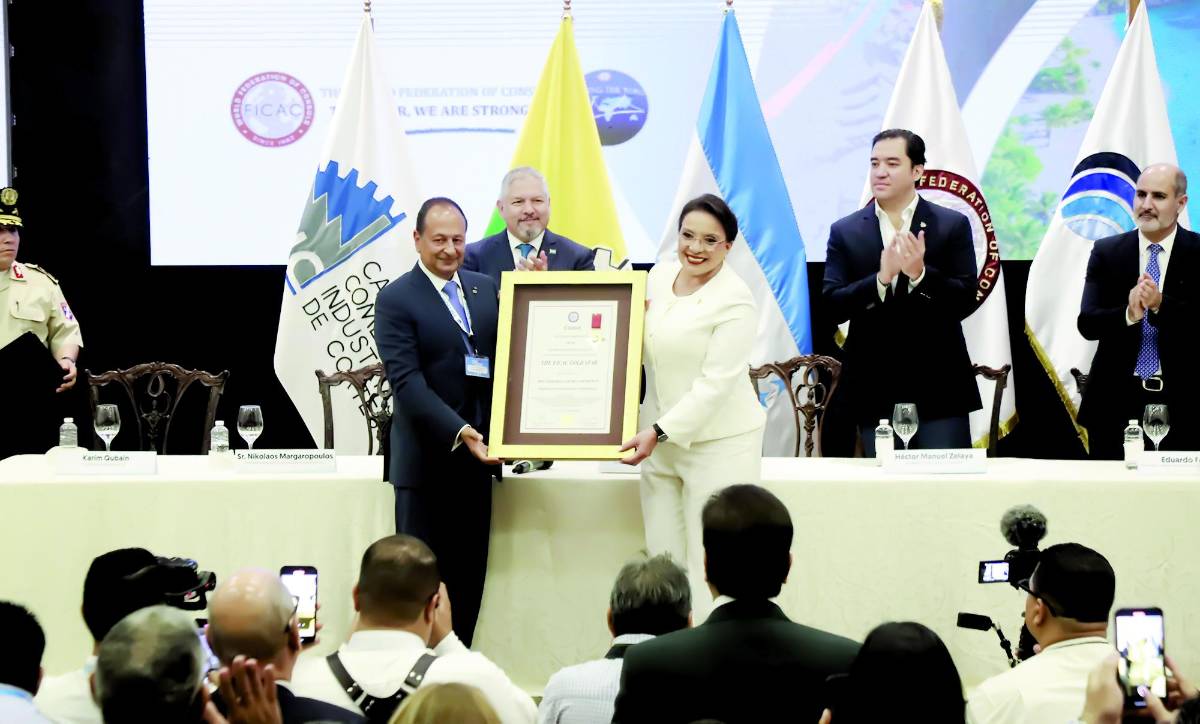 La Ficac y la CCIC acuerdan promover la paz y el comercio