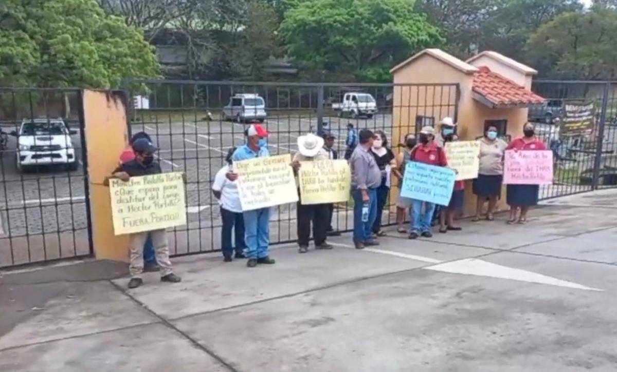 Exigen destitución del director del Instituto Hondureño de Antropología e Historia