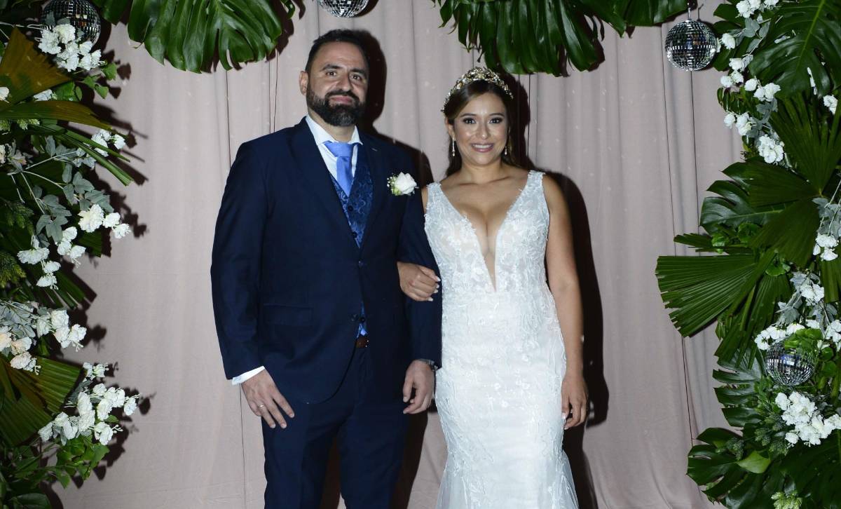 Sully Escobar y Manuel García se juran amor eterno